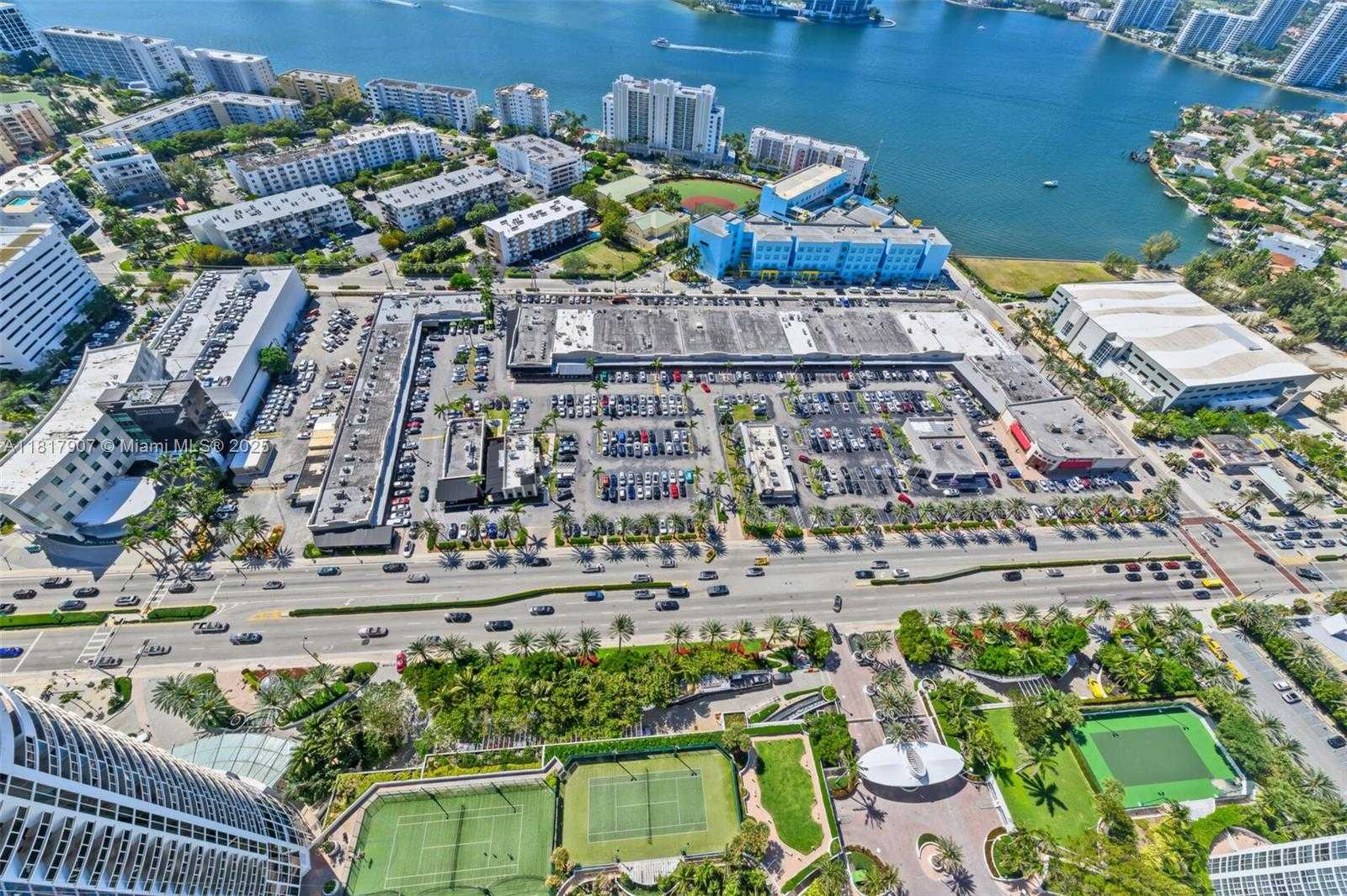 Small Image of 18101 COLLINS AVE #5401, Sunny Isles Beach Number 52
