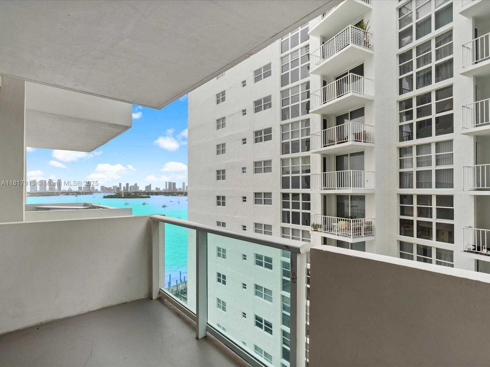 Small Image of 1200 WEST AVE #823, Miami Beach Number 18