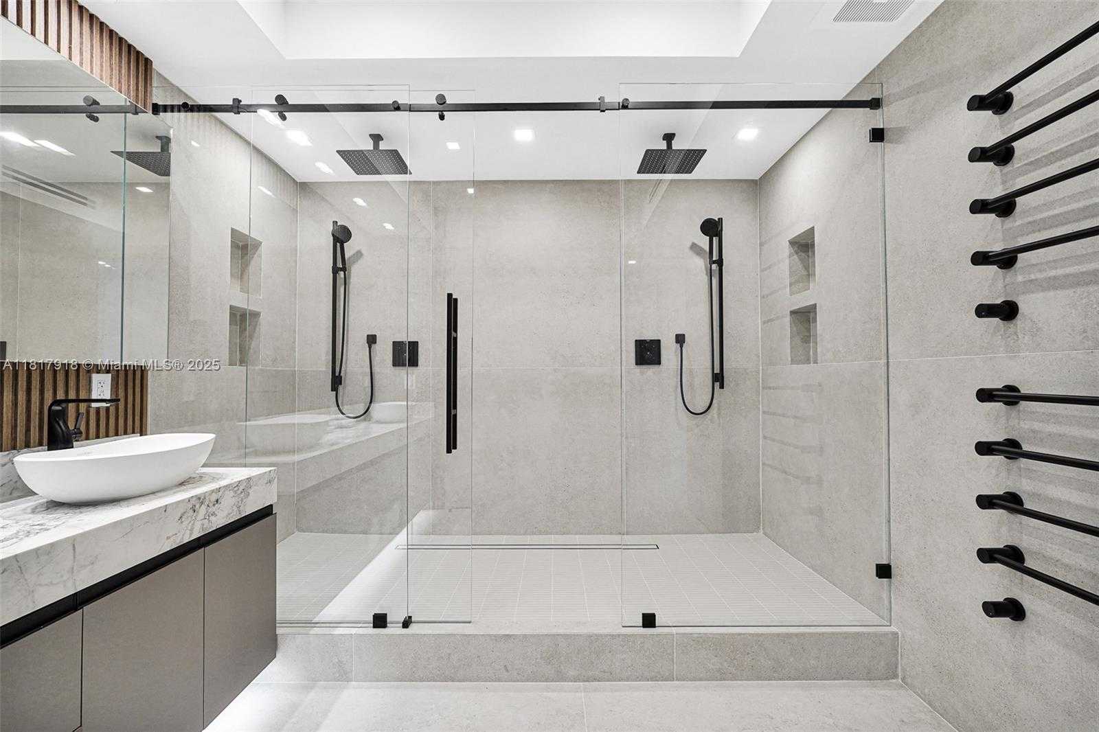 Small Image of 3535 SOUTH OCEAN DRIVE #1003, Hollywood Number 16