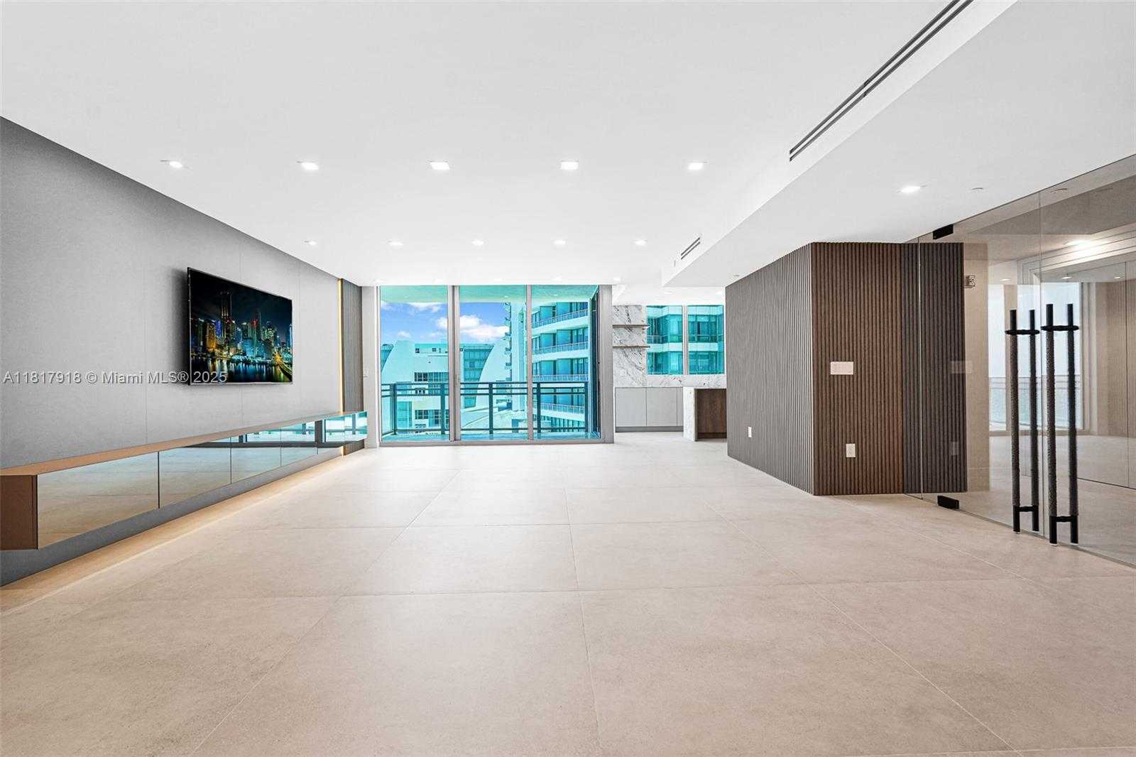 Small Image of 3535 SOUTH OCEAN DRIVE #1003, Hollywood Number 3
