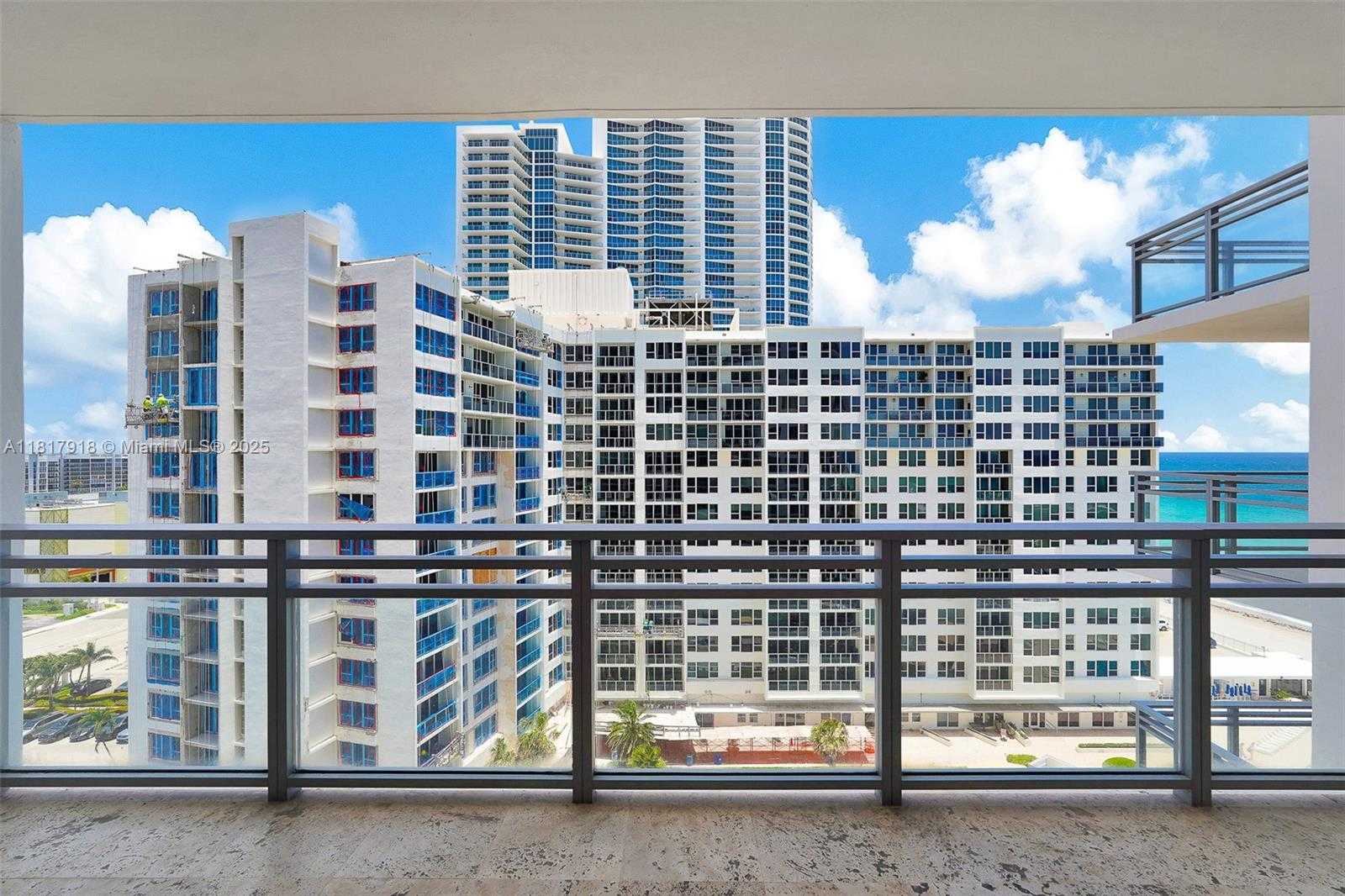 Small Image of 3535 SOUTH OCEAN DRIVE #1003, Hollywood Number 32