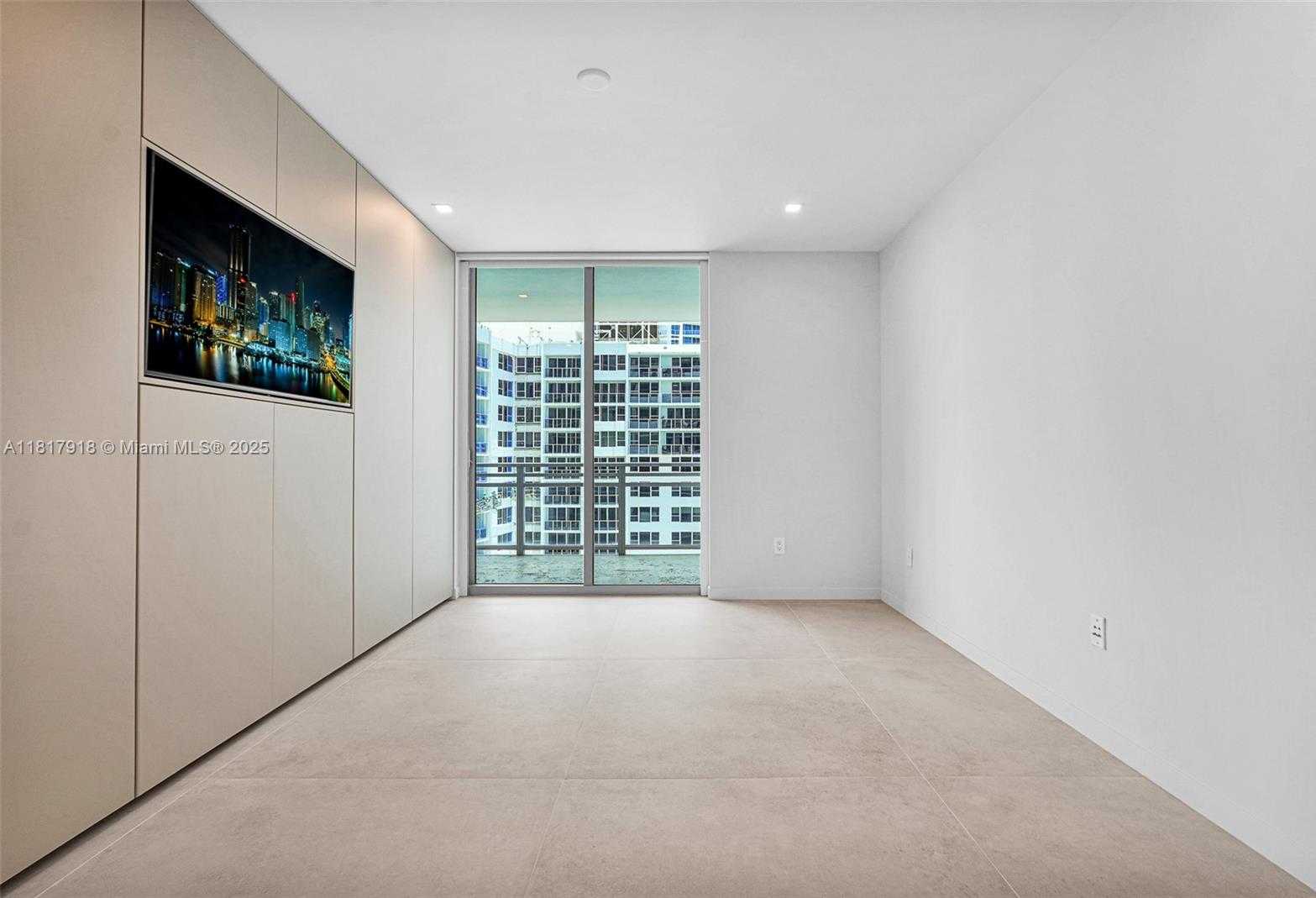 Small Image of 3535 SOUTH OCEAN DRIVE #1003, Hollywood Number 9