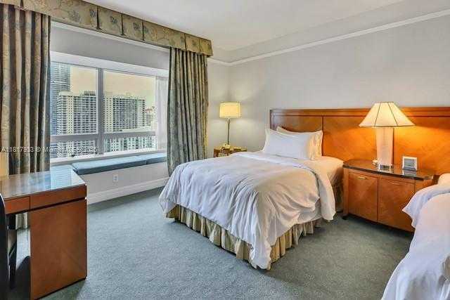 Small Image of 1435 BRICKELL AVE #3011, Miami Number 13