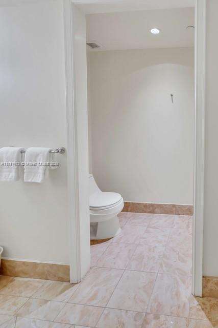 Small Image of 1435 BRICKELL AVE #3011, Miami Number 21