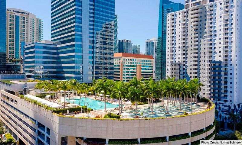Small Image of 1435 BRICKELL AVE #3011, Miami Number 23