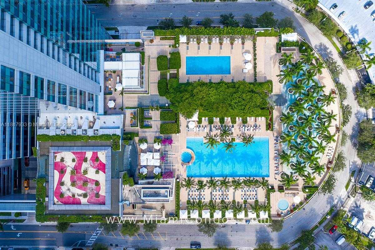 Small Image of 1435 BRICKELL AVE #3011, Miami Number 25