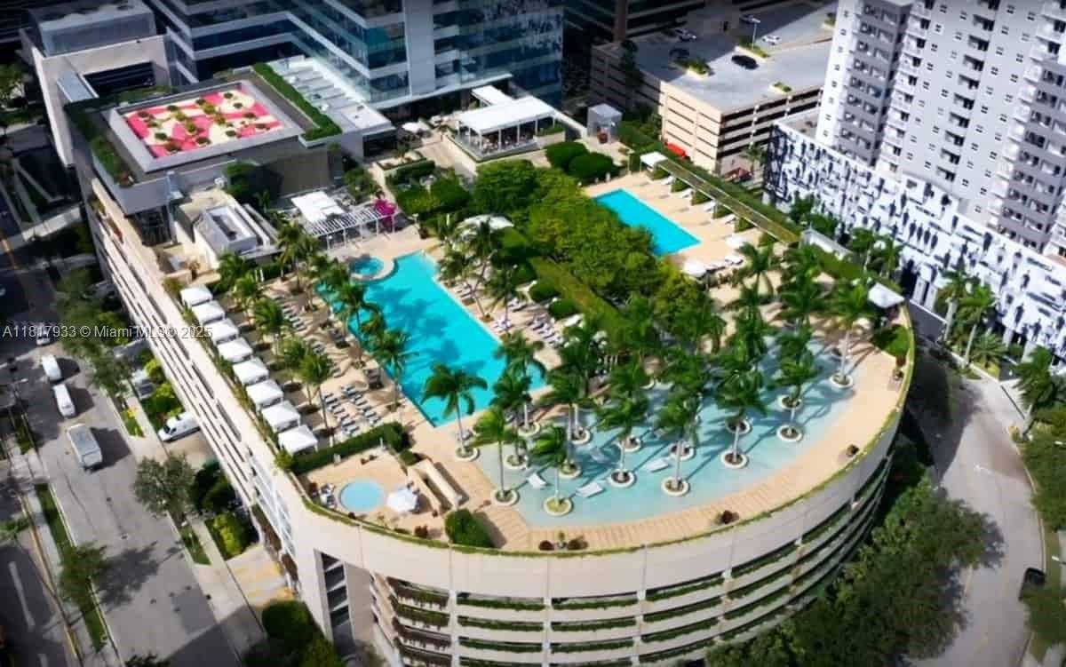 Small Image of 1435 BRICKELL AVE #3011, Miami Number 26