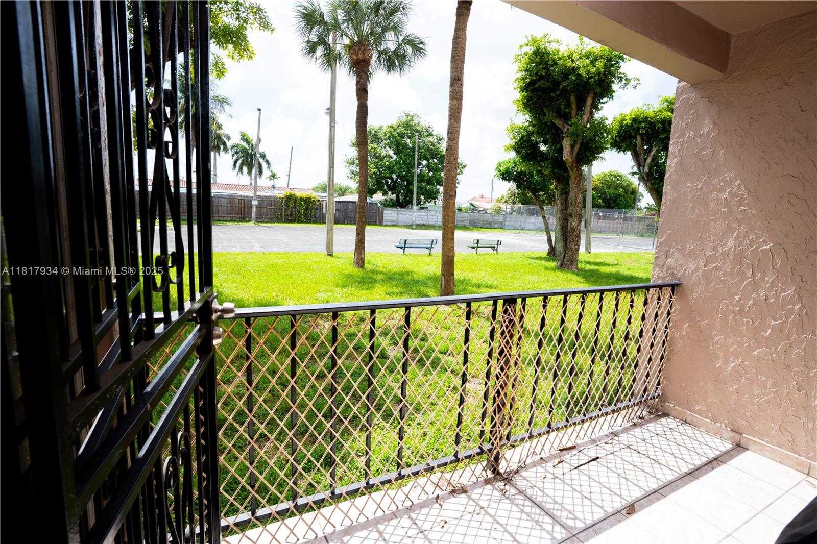 Small Image of 1900 WEST 68TH ST #C102, Hialeah Number 14