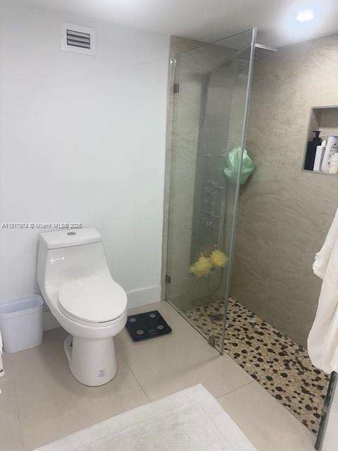 Small Image of 6039 COLLINS AVE #1516, Miami Beach Number 11