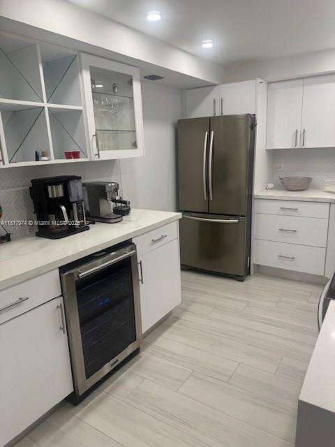Small Image of 6039 COLLINS AVE #1516, Miami Beach Number 3