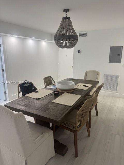 Small Image of 6039 COLLINS AVE #1516, Miami Beach Number 4