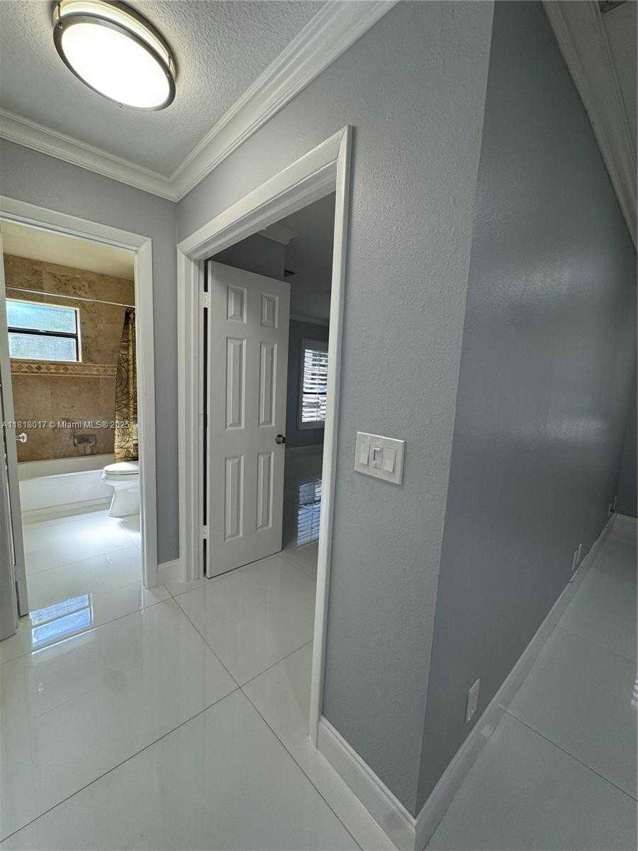 Small Image of 3364 NW 47th Ave, Coconut Creek, FL 33063, USA Number 15