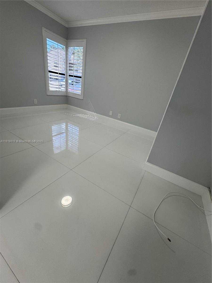 Small Image of 3364 NW 47th Ave, Coconut Creek, FL 33063, USA Number 23