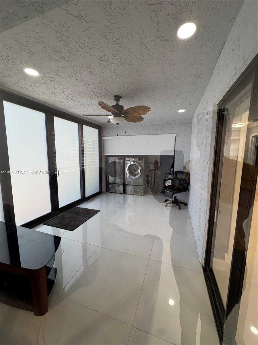 Small Image of 3364 NW 47th Ave, Coconut Creek, FL 33063, USA Number 25