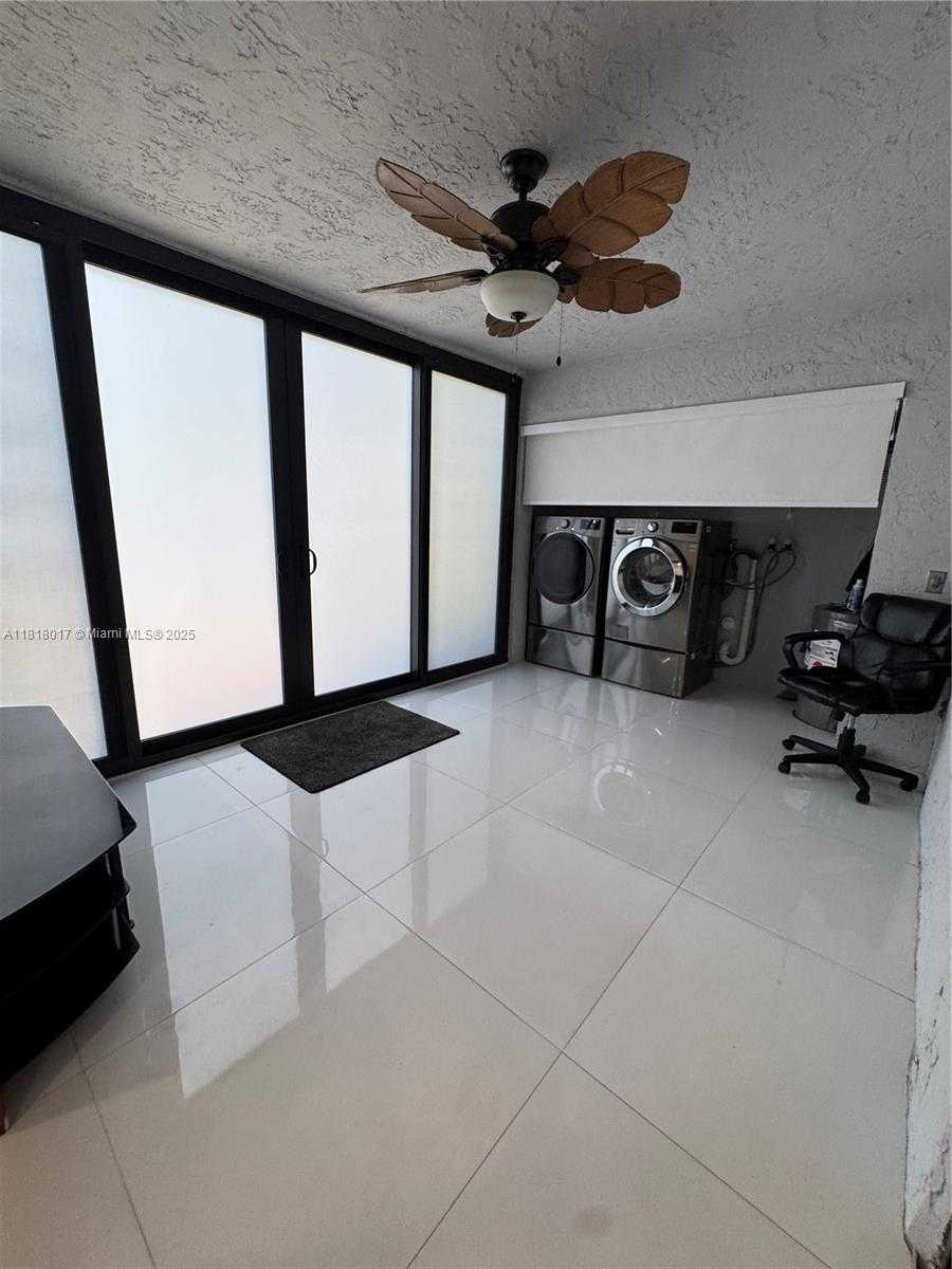 Small Image of 3364 NW 47th Ave, Coconut Creek, FL 33063, USA Number 26