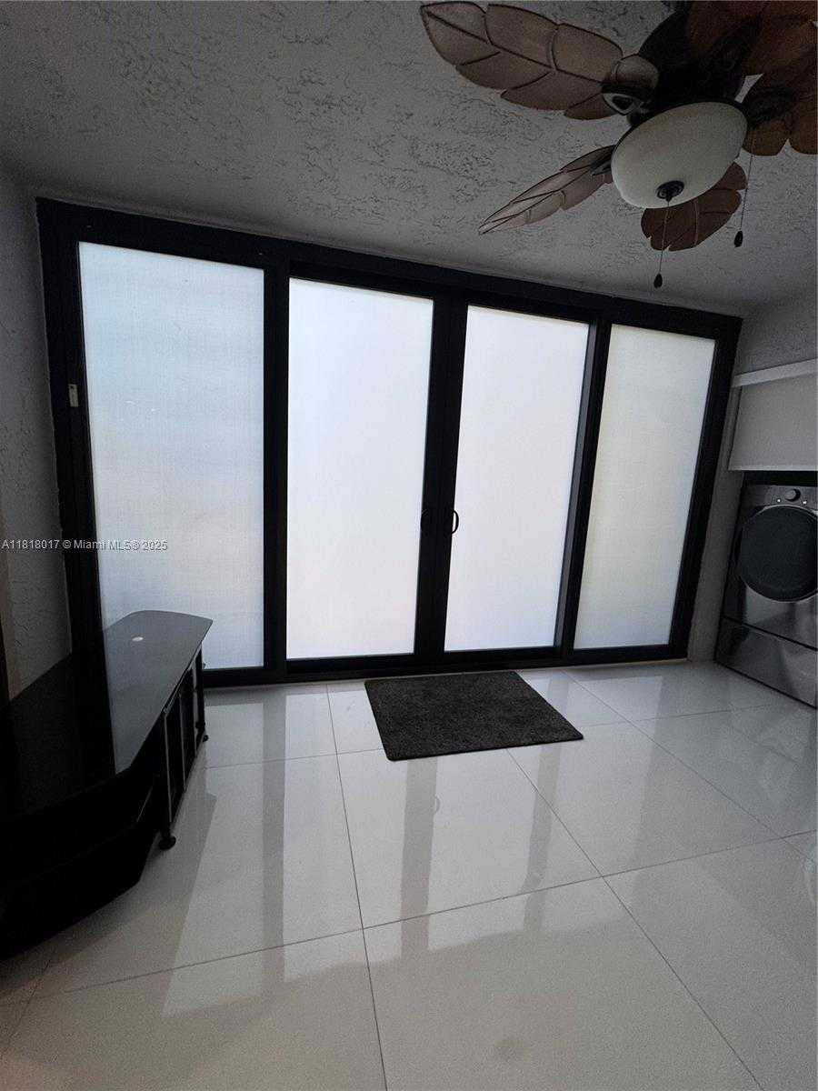 Small Image of 3364 NW 47th Ave, Coconut Creek, FL 33063, USA Number 28