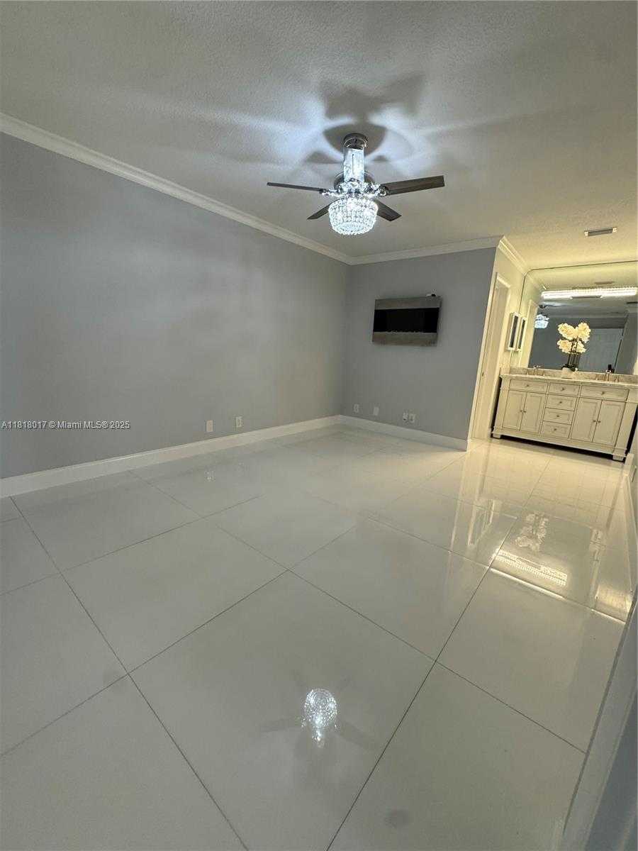 Small Image of 3364 NW 47th Ave, Coconut Creek, FL 33063, USA Number 29