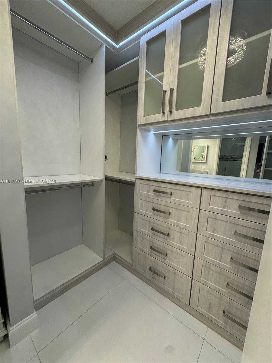 Small Image of 3364 NW 47th Ave, Coconut Creek, FL 33063, USA Number 35