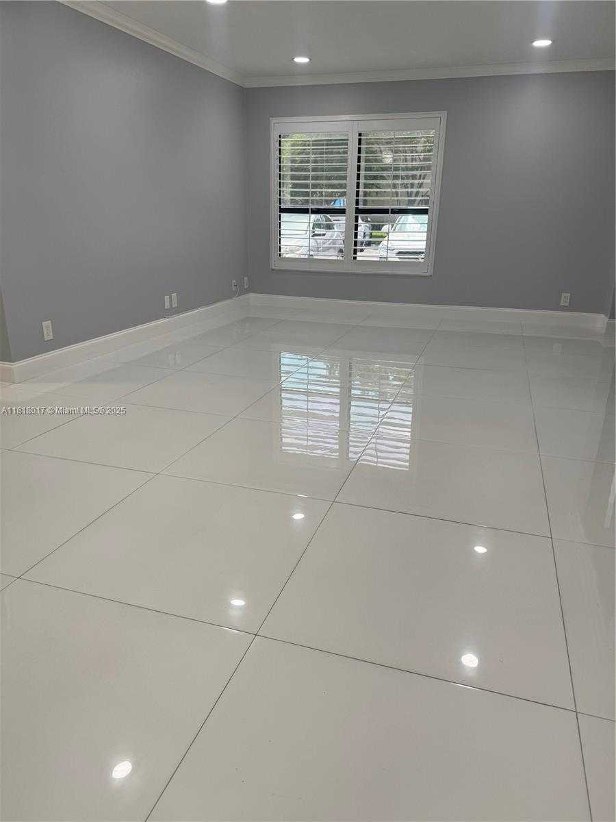 Small Image of 3364 NW 47th Ave, Coconut Creek, FL 33063, USA Number 57