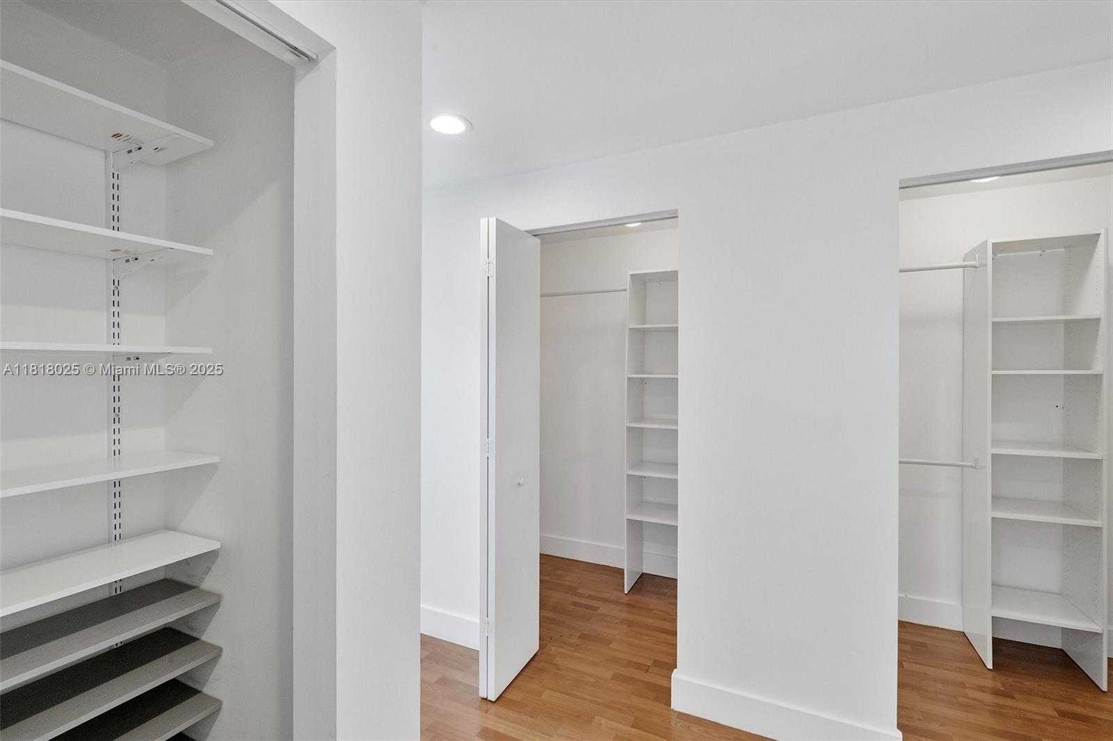 Small Image of 3030 NORTH EAST 188TH ST #609, Aventura Number 35