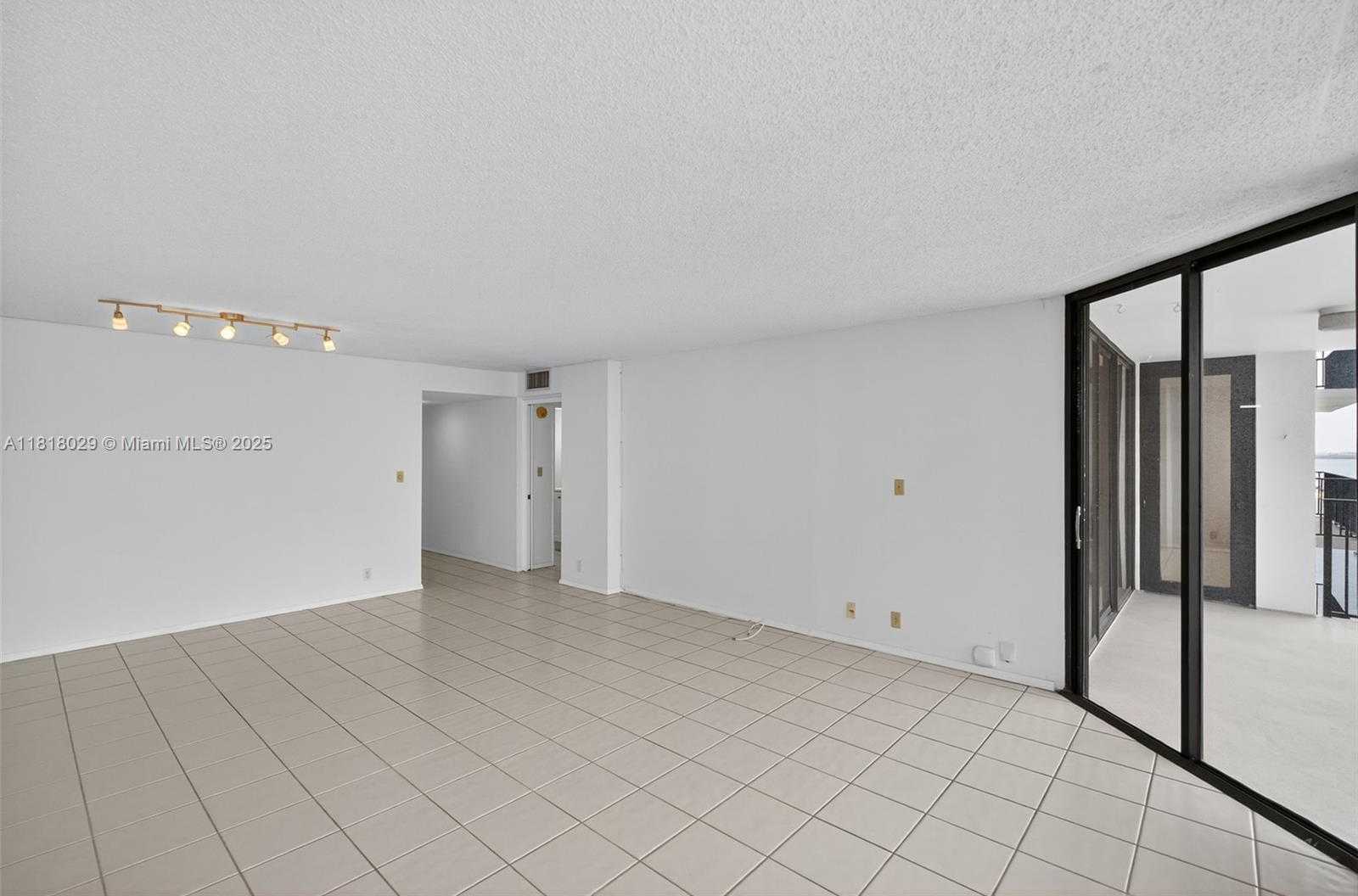 Small Image of 1865 BRICKELL AVE #A2012, Miami Number 13