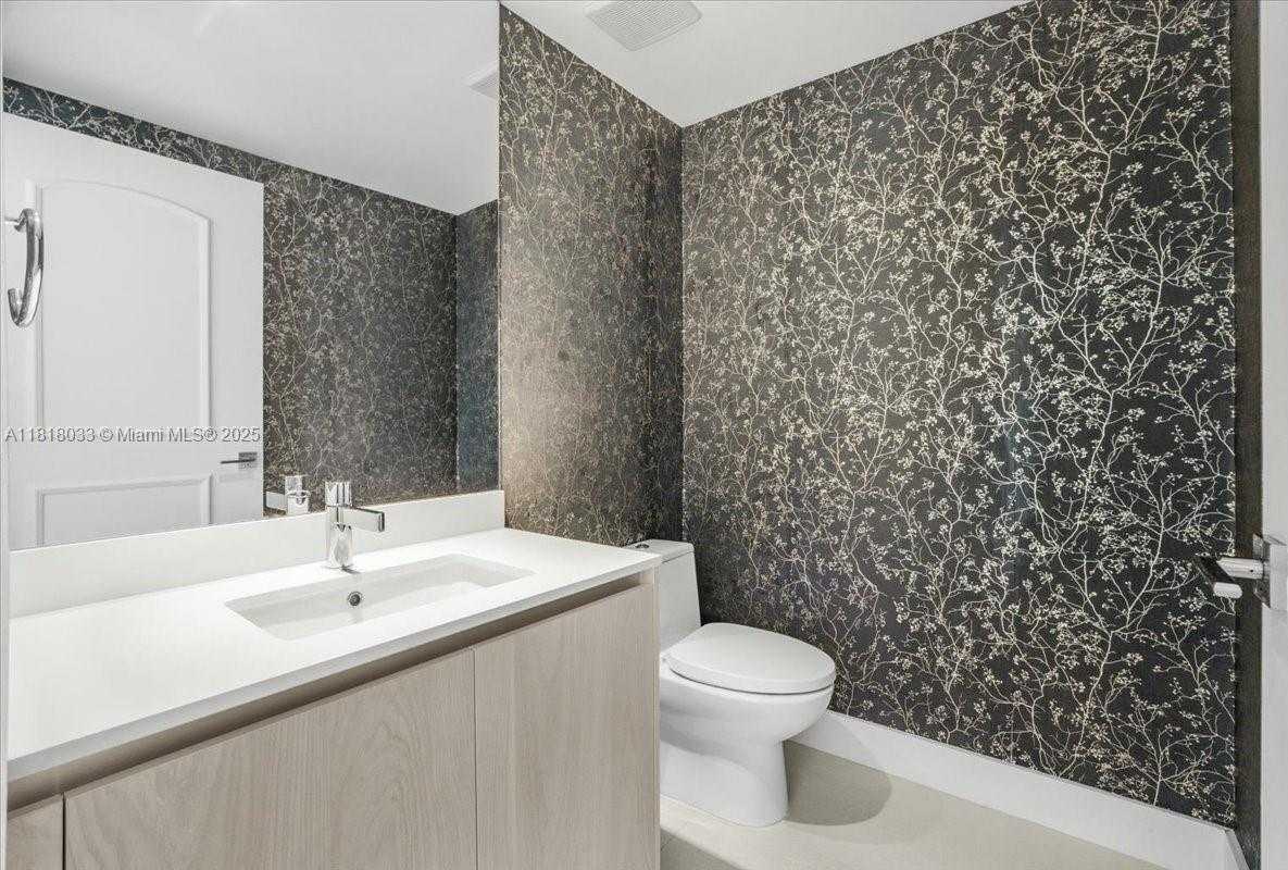 Small Image of 3131 NORTH EAST 7TH AVE #3306, Miami Number 27