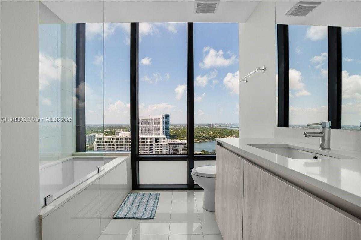 Small Image of 3131 NORTH EAST 7TH AVE #3306, Miami Number 38