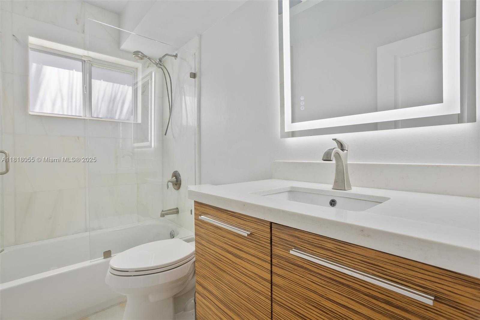 Small Image of 4000 NORTH EAST 170TH ST #108, North Miami Beach Number 17