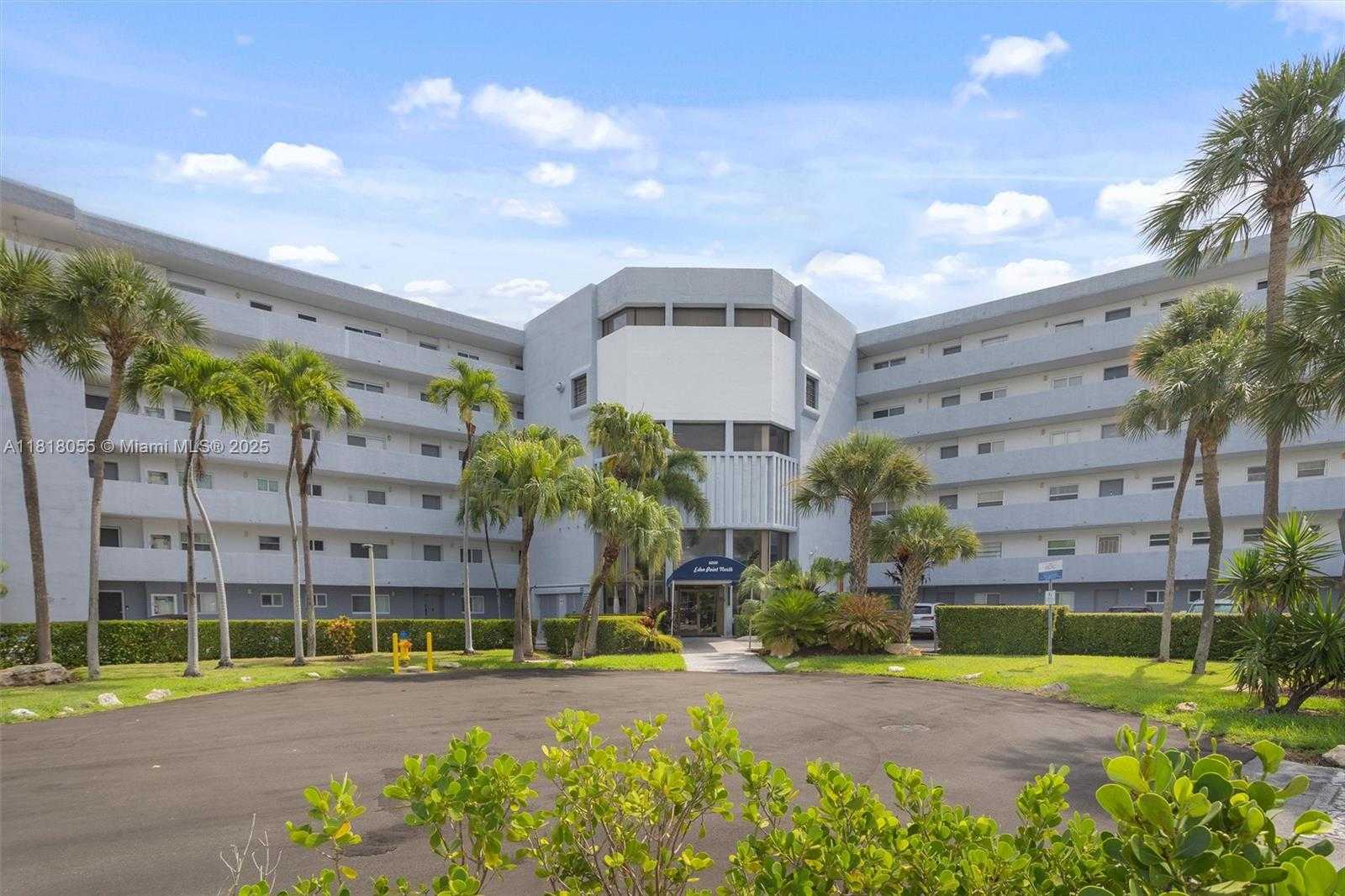 Small Image of 4000 NORTH EAST 170TH ST #108, North Miami Beach Number 3