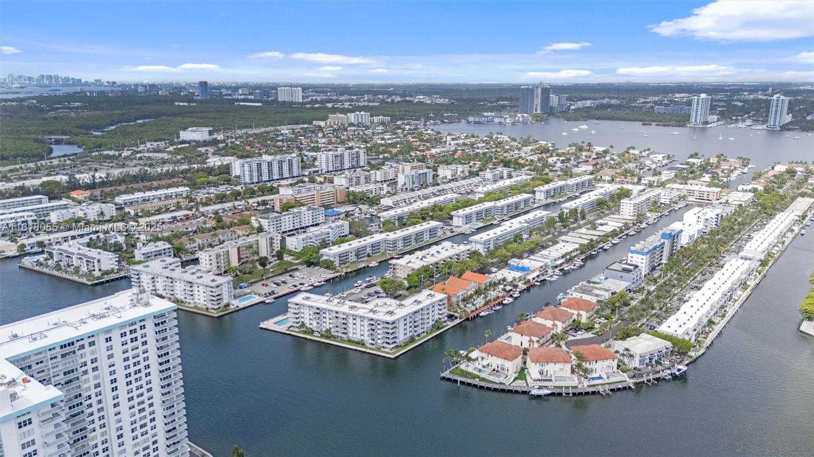 Small Image of 4000 NORTH EAST 170TH ST #108, North Miami Beach Number 33