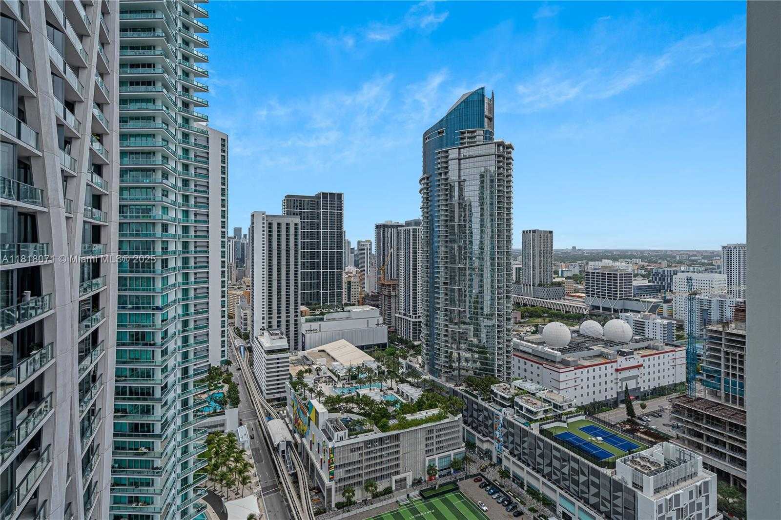 Small Image of 1040 BISCAYNE BLVD #3607, Miami Number 25