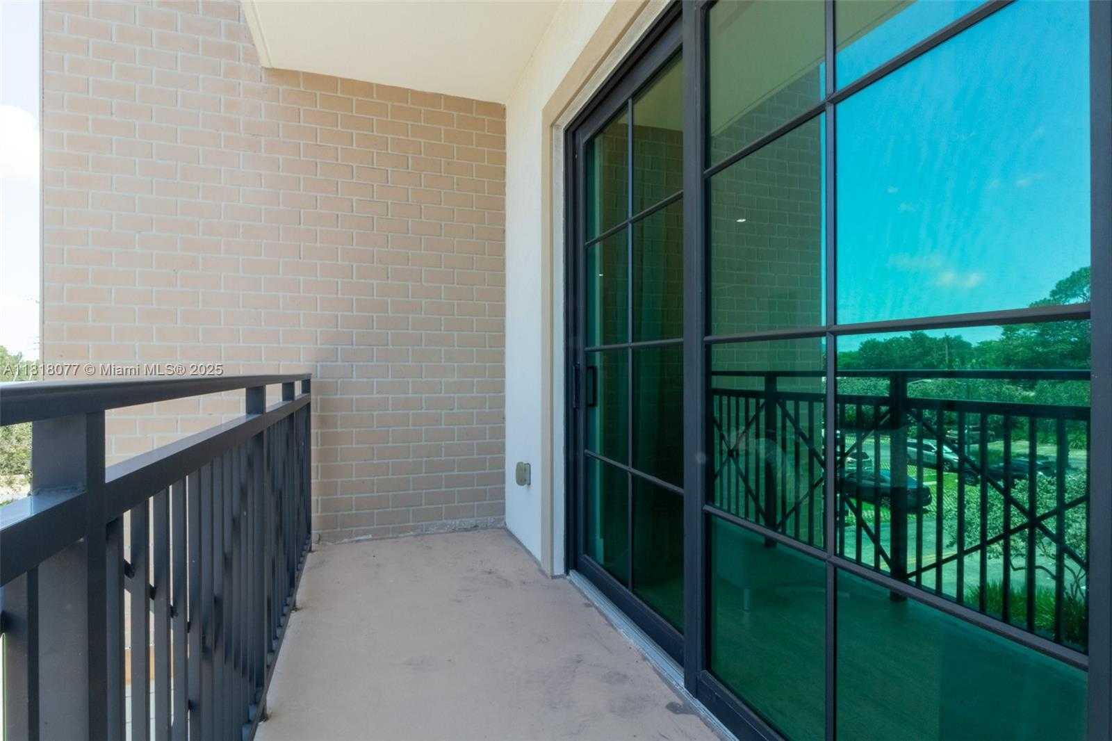 Small Image of 4100 SOUTH WEST 64TH AVE #208, Davie Number 11