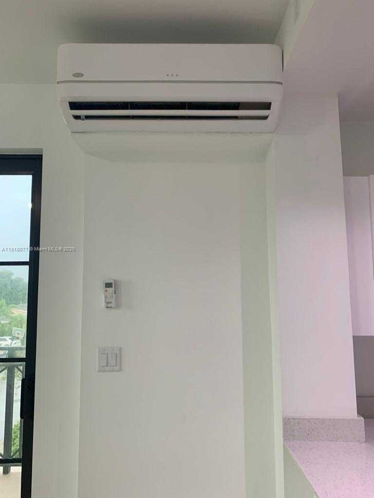 Small Image of 4100 SOUTH WEST 64TH AVE #208, Davie Number 5