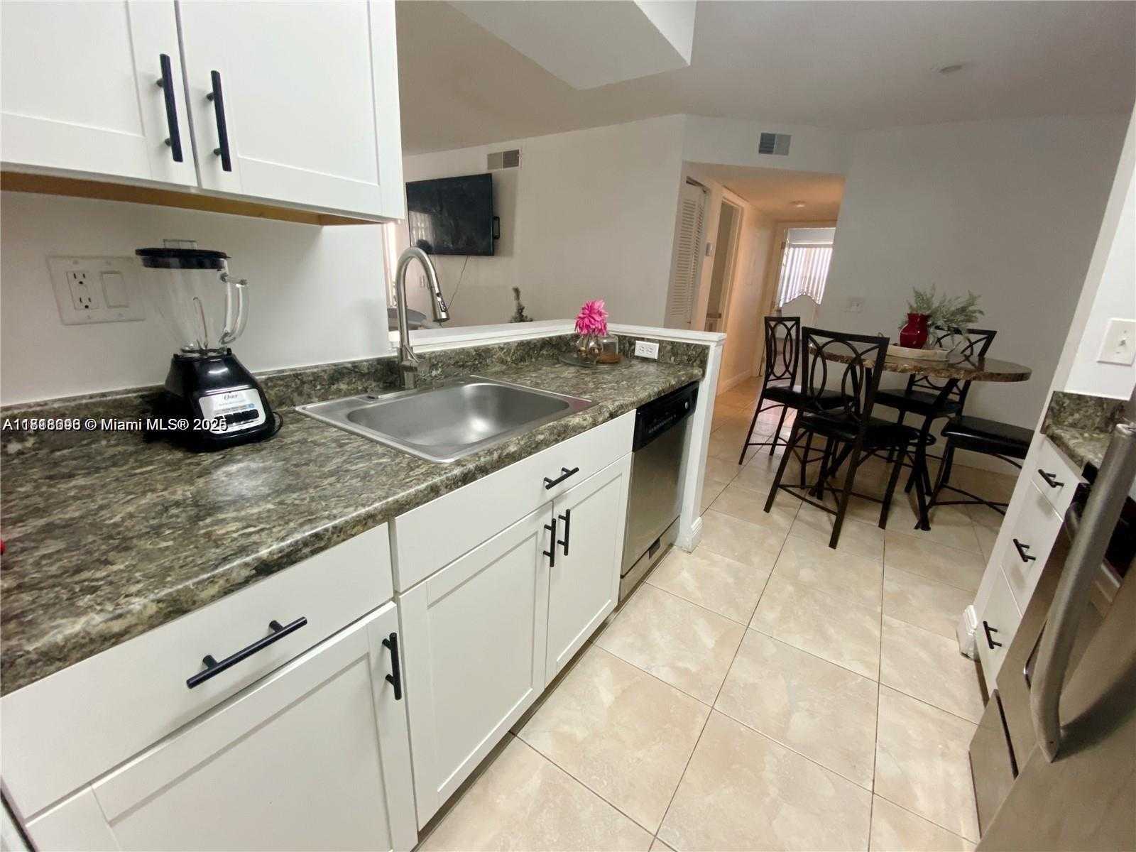 Small Image of 1257 SOUTH WEST 46TH AVE #1801, Pompano Beach Number 3