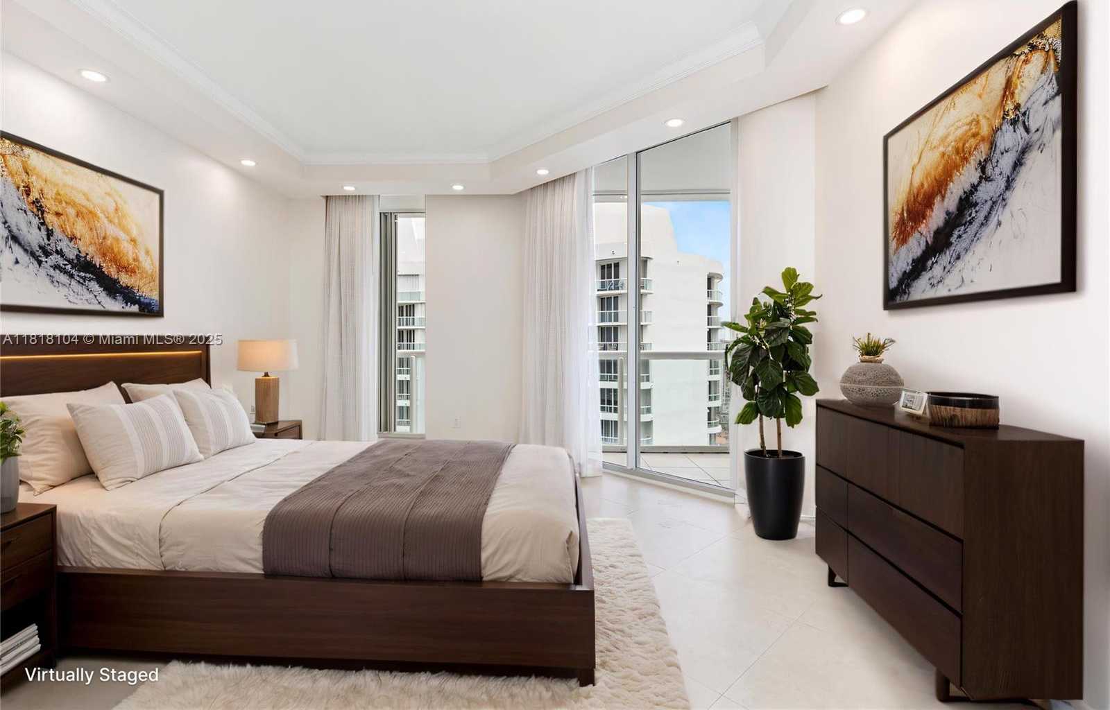 Small Image of 21150 POINT PLACE #LPH 2902, Aventura Number 32