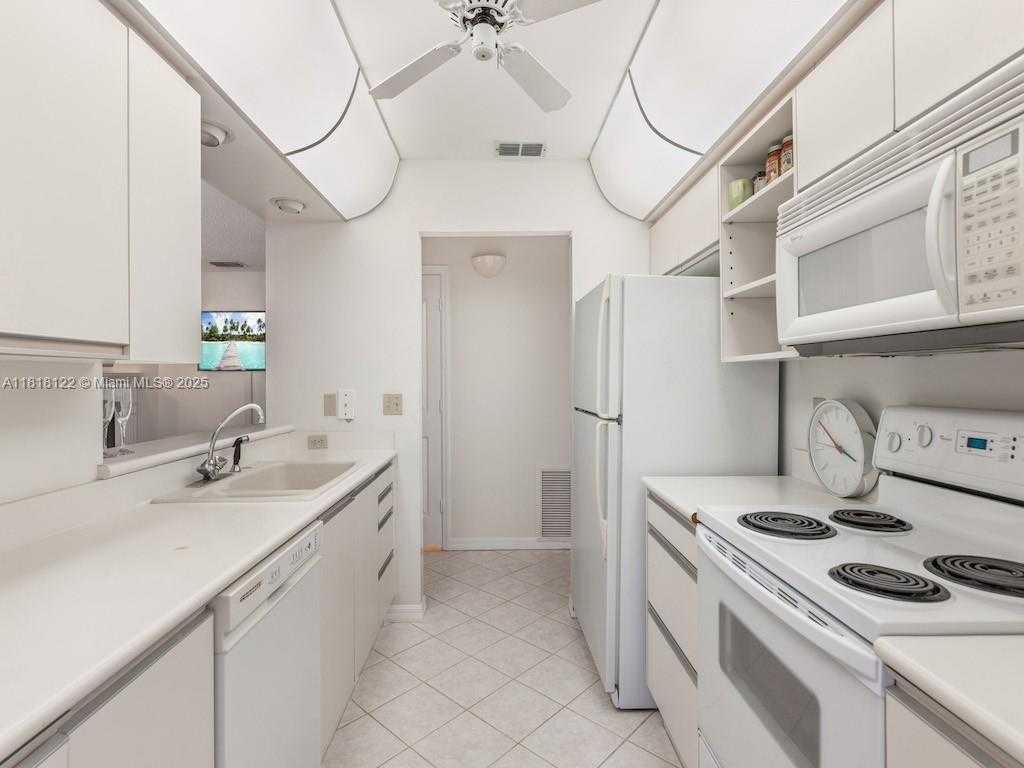 Small Image of 1354 CORAL PARK LN #603, Vero Beach Number 12