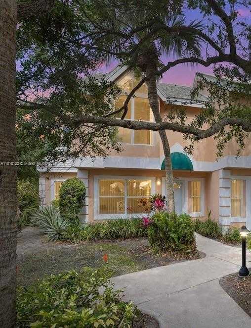 Small Image of 1354 CORAL PARK LN #603, Vero Beach Number 3