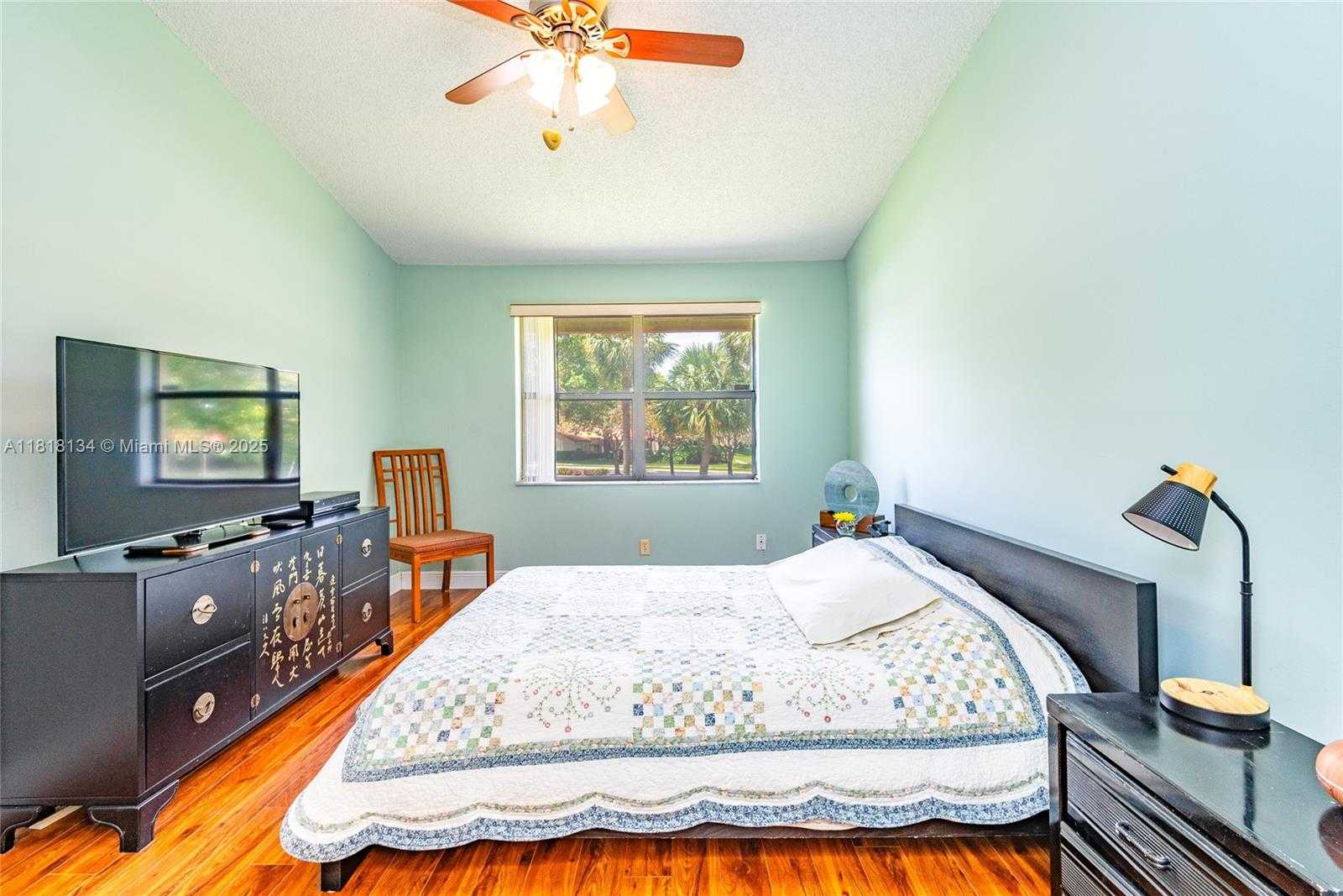 Small Image of 1412 CONGRESSIONAL WAY #1412, Deerfield Beach Number 16