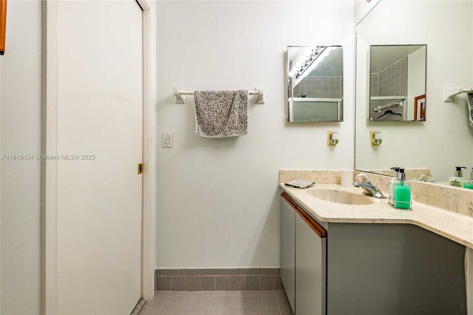 Small Image of 1412 CONGRESSIONAL WAY #1412, Deerfield Beach Number 21
