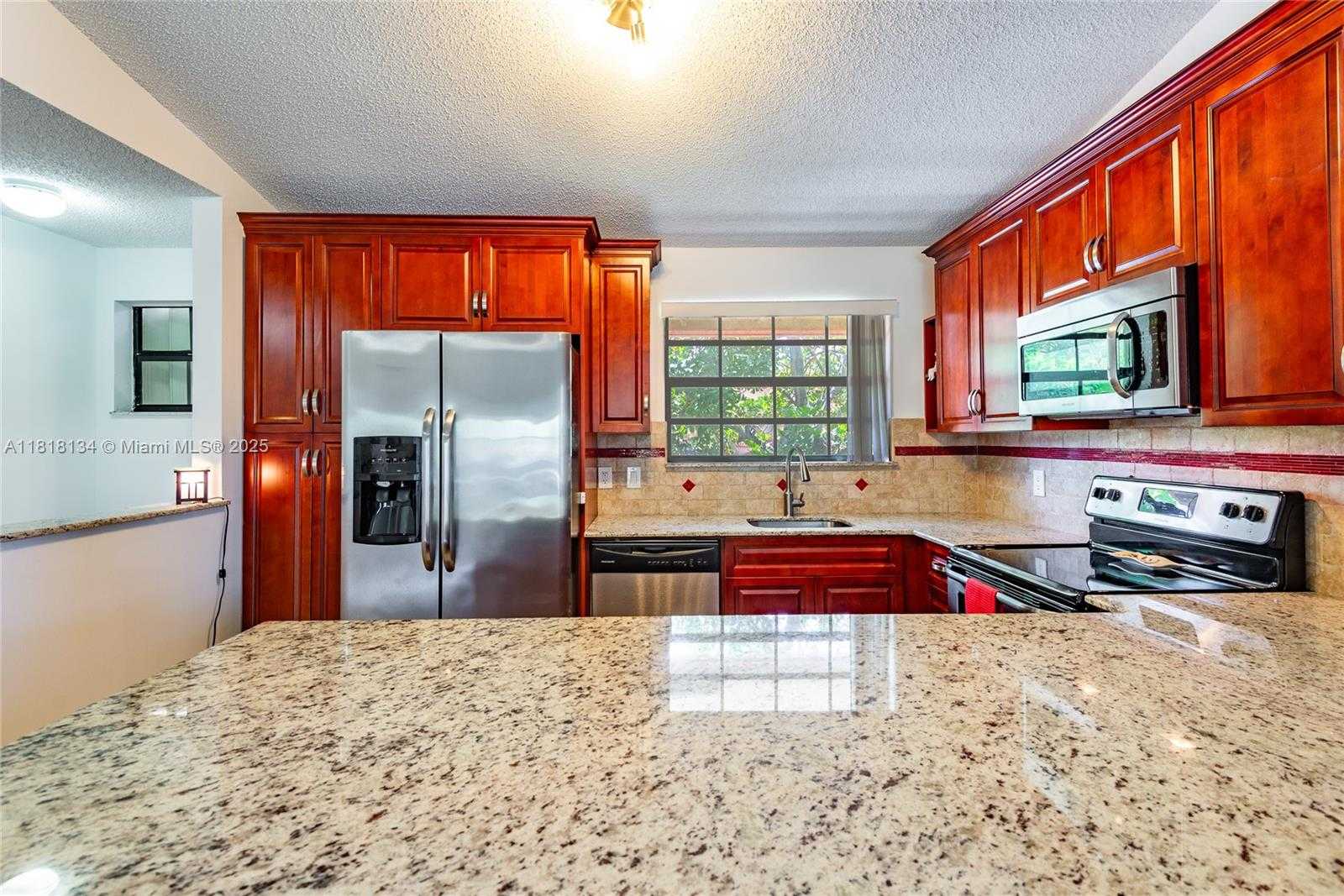 Small Image of 1412 CONGRESSIONAL WAY #1412, Deerfield Beach Number 3