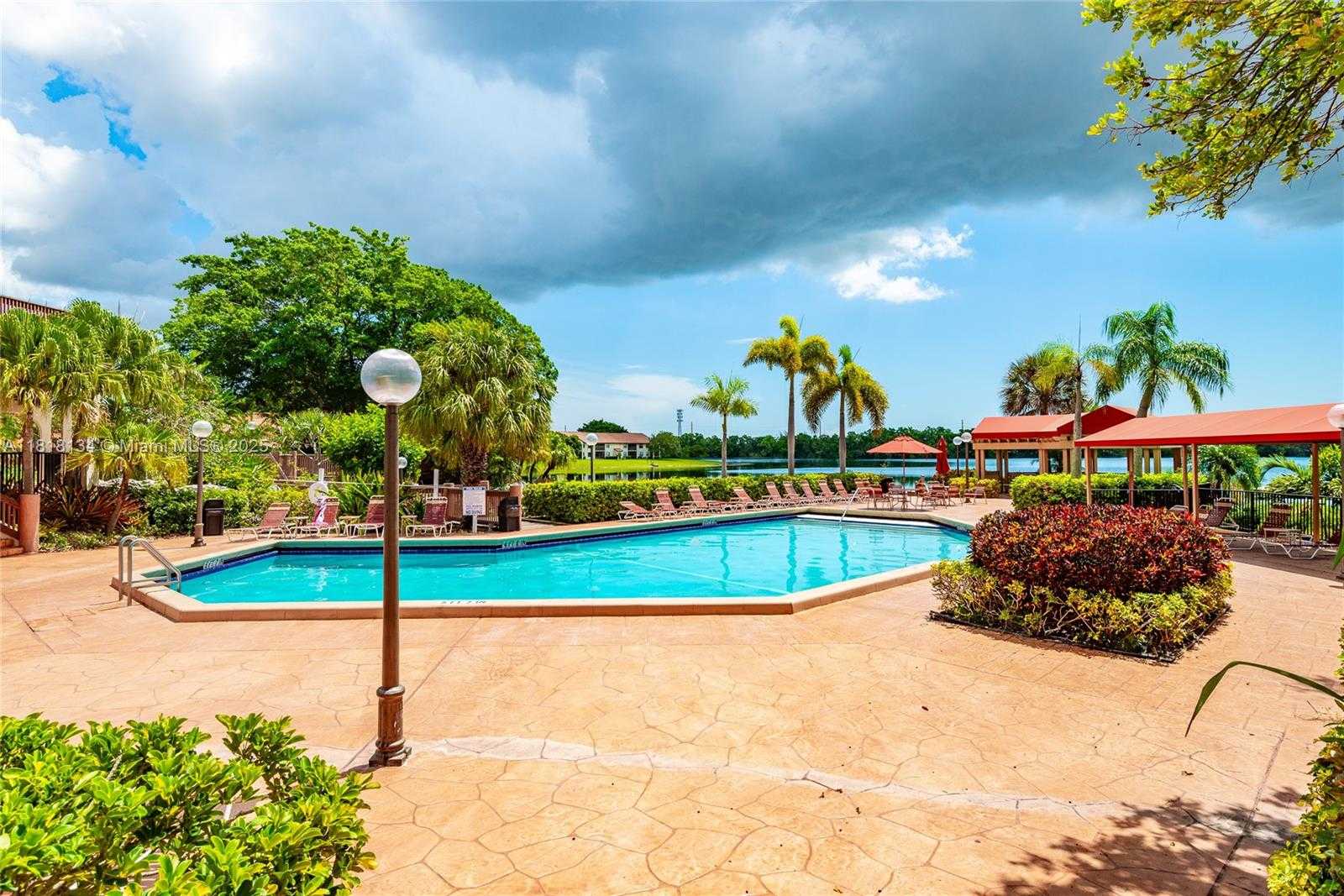 Small Image of 1412 CONGRESSIONAL WAY #1412, Deerfield Beach Number 32