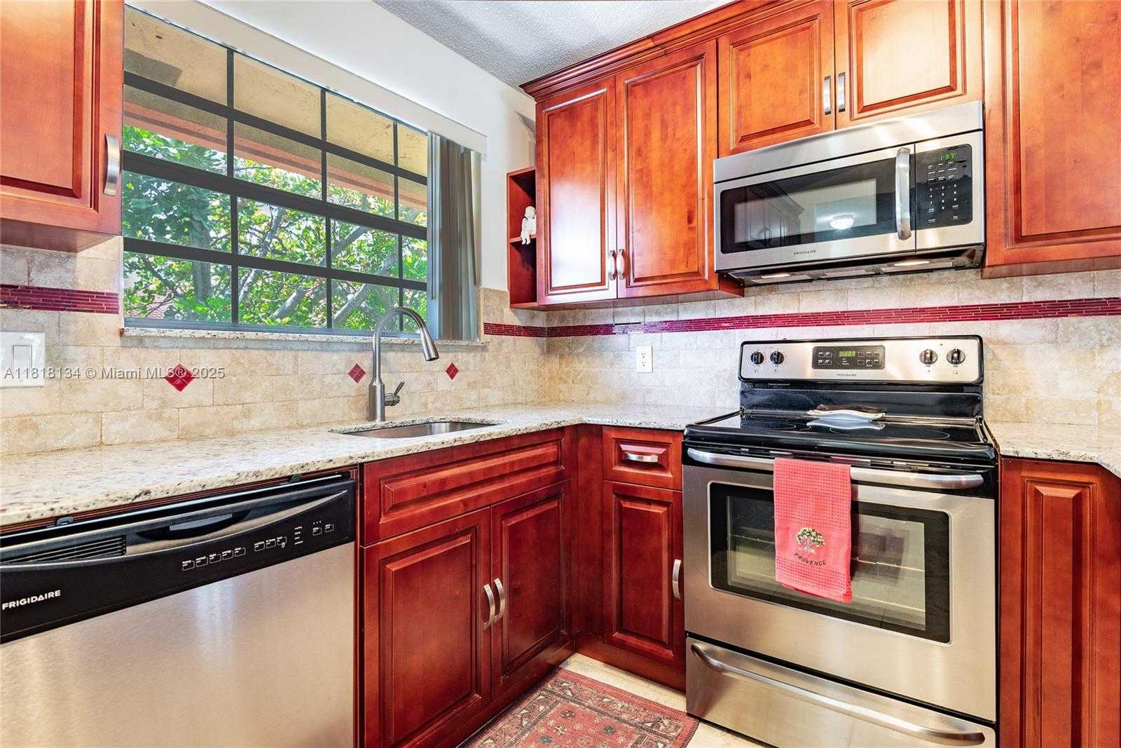 Small Image of 1412 CONGRESSIONAL WAY #1412, Deerfield Beach Number 6