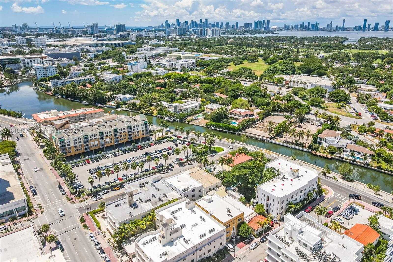 Small Image of 2899 COLLINS AVE #946, Miami Beach Number 28