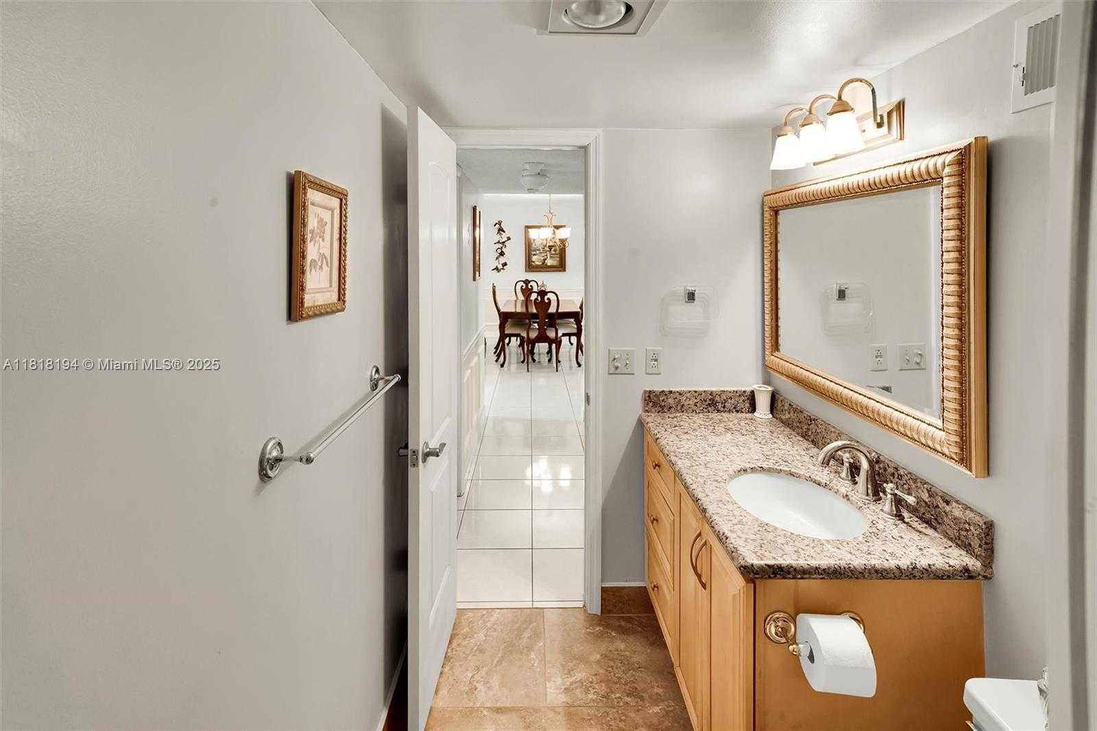 Small Image of 424 SOUTH EAST 10TH ST #402, Dania Beach Number 11