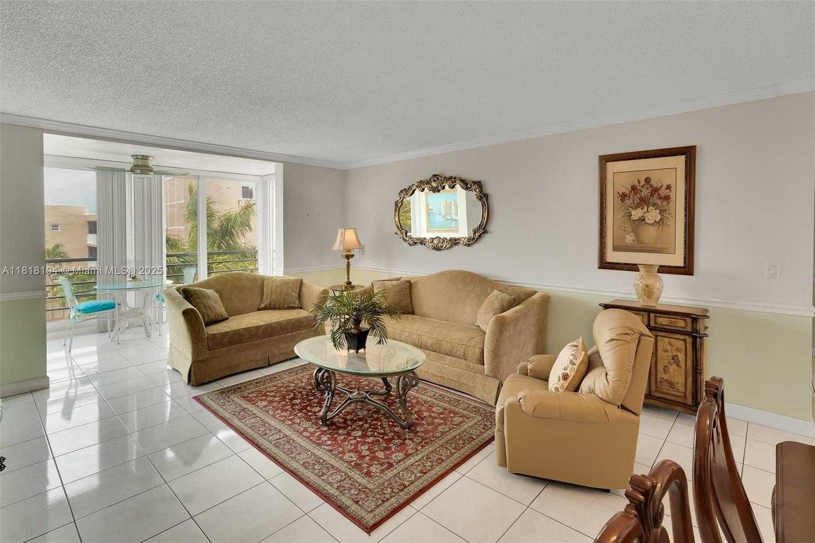 Small Image of 424 SOUTH EAST 10TH ST #402, Dania Beach Number 5