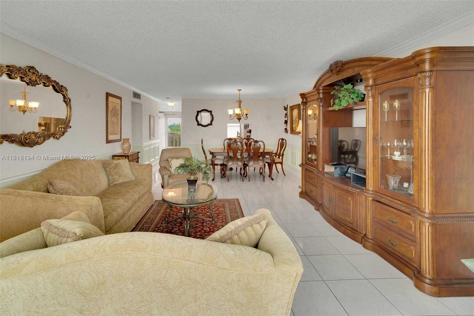 Small Image of 424 SOUTH EAST 10TH ST #402, Dania Beach Number 7