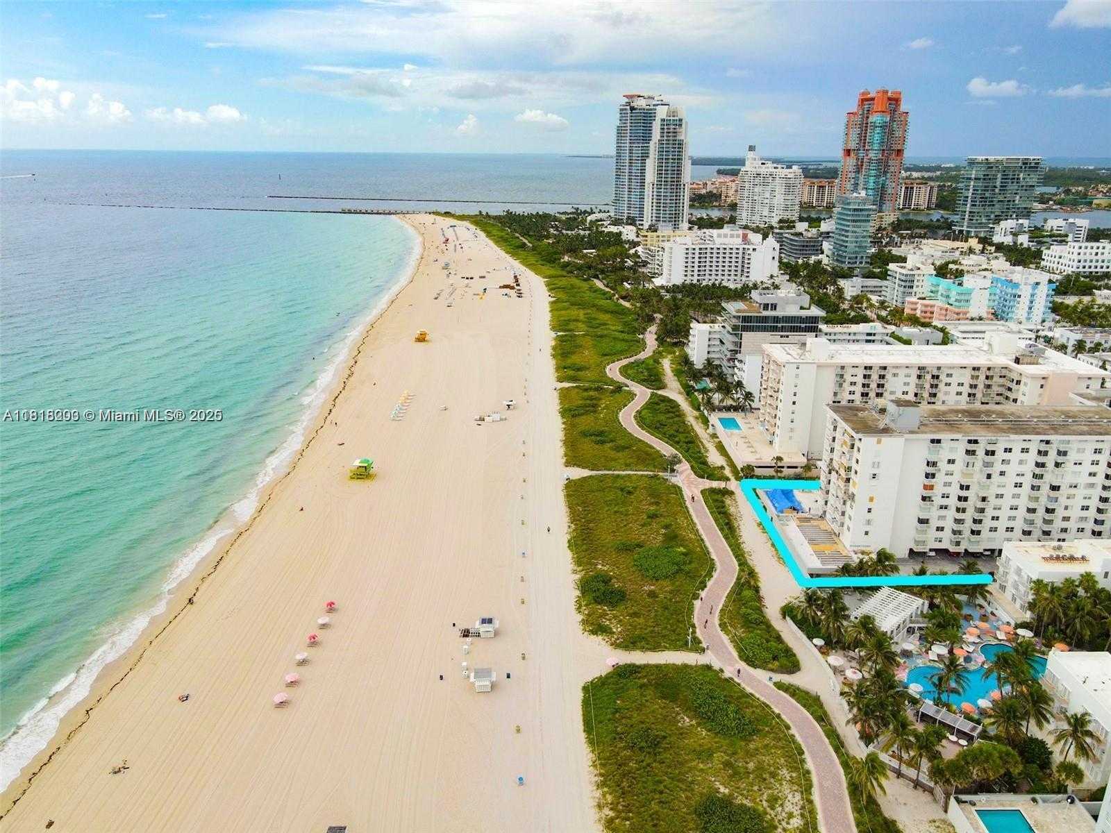 Small Image of 401 OCEAN DR #1007, Miami Beach Number 14