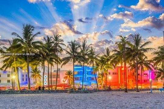 Small Image of 401 OCEAN DR #1007, Miami Beach Number 16