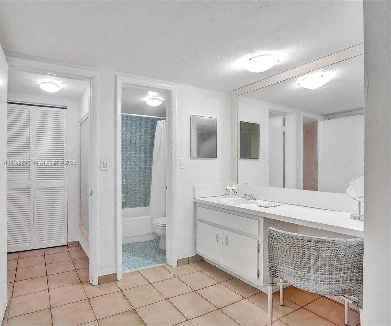 Small Image of 1205 MARIPOSA AVE #333, Coral Gables Number 14