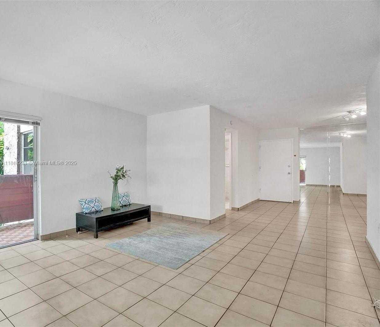 Small Image of 1205 MARIPOSA AVE #333, Coral Gables Number 3